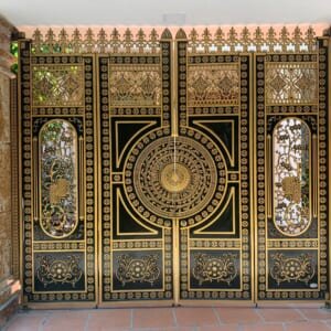 Cổng nhôm đúc mẫu C-012