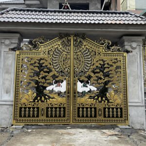 Cổng nhôm đúc mẫu C-007